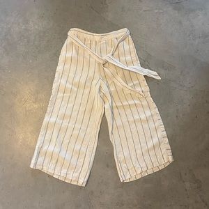 Anthropologie belted linen ankle pants